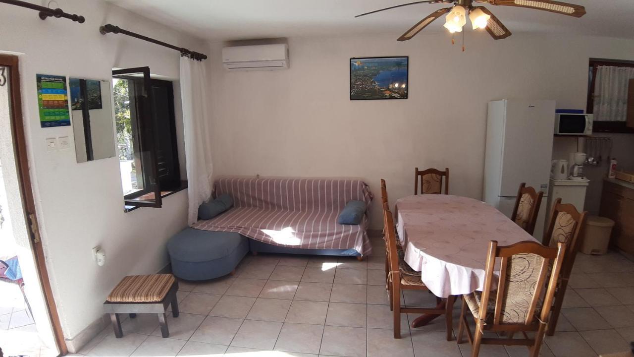 Apartments Rendulic Malinska Extérieur photo